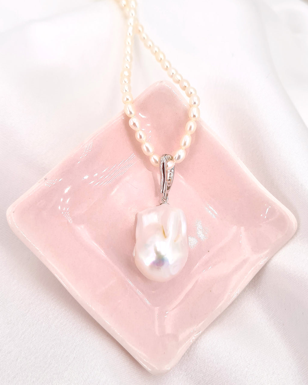 Large White Baroque Pearl Necklace - Detachable Clasp | Classy Timeless Wedding Pearl Jewelry for Bride | Singapore