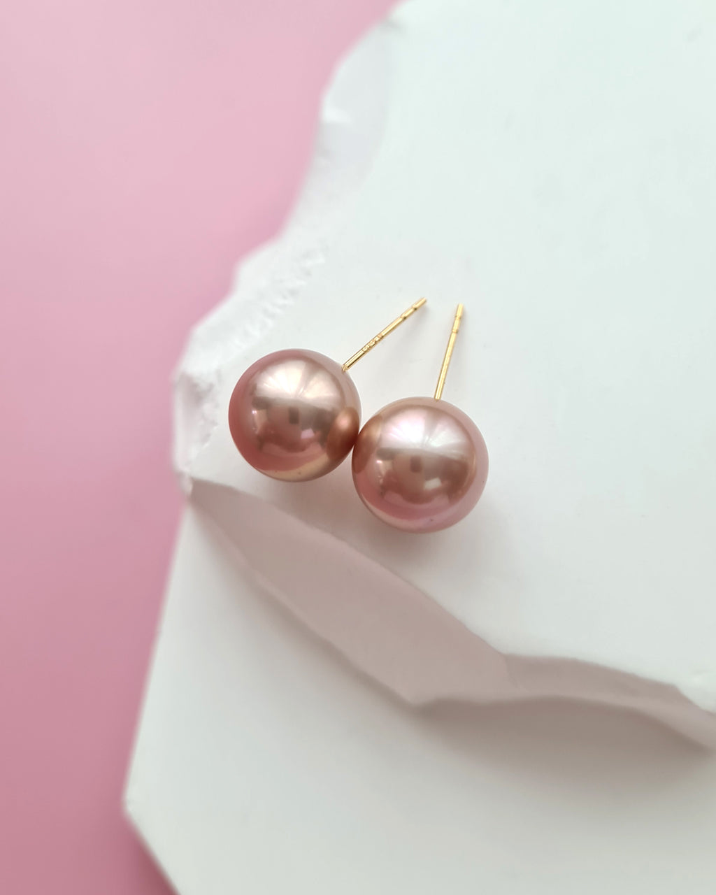Peach Purple Edison Pearl Stud Earrings - 18K Gold pearl jewelry for everyday luxury