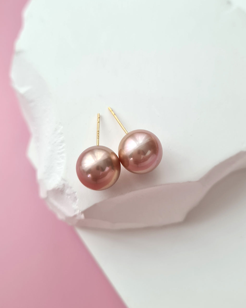 Peach Purple Edison Pearl Stud Earrings - 18K Gold pearl jewelry for everyday luxury