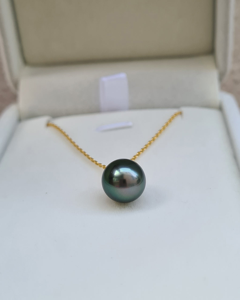 Tahitian Pearl Pendant Necklace - 18k Gold Pearl Pendant