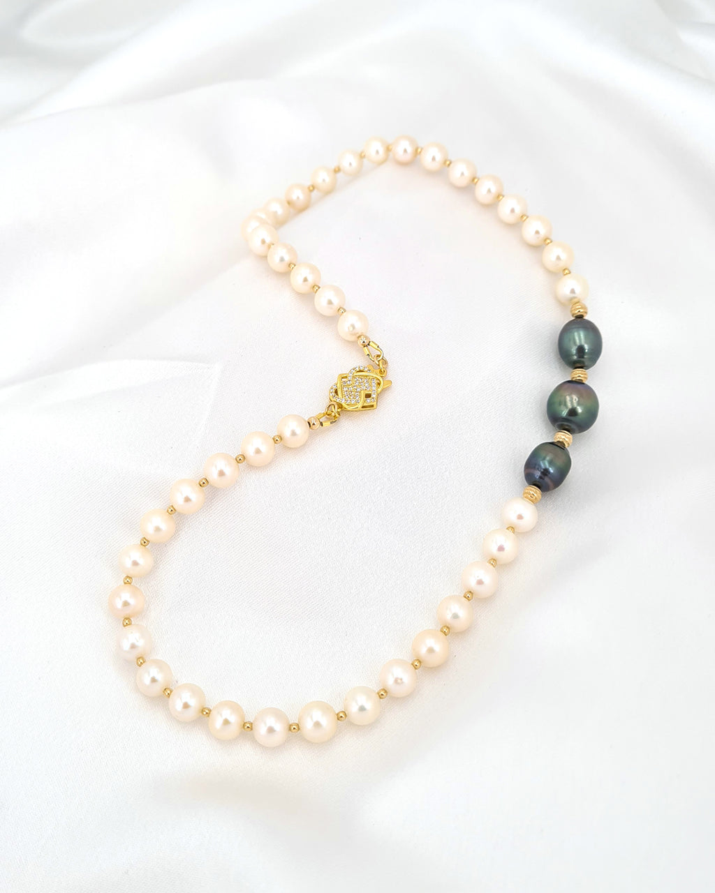 Peacock Green Tahitian Pearl Strand Necklace | Classy Pearl Jewelry