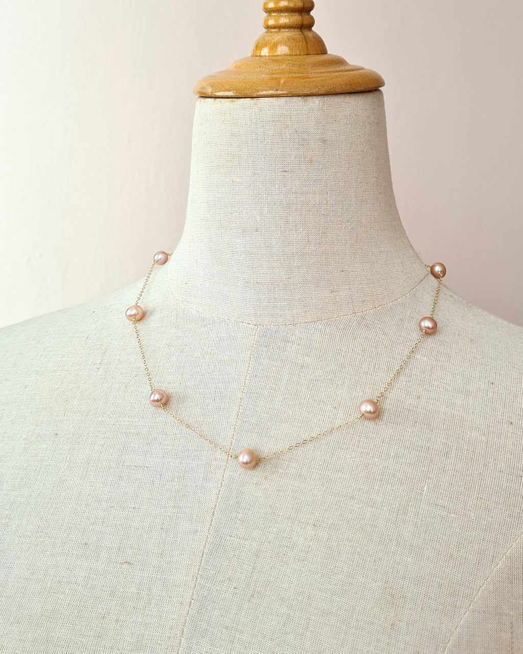 Peach Fuzz Pearl Necklace 