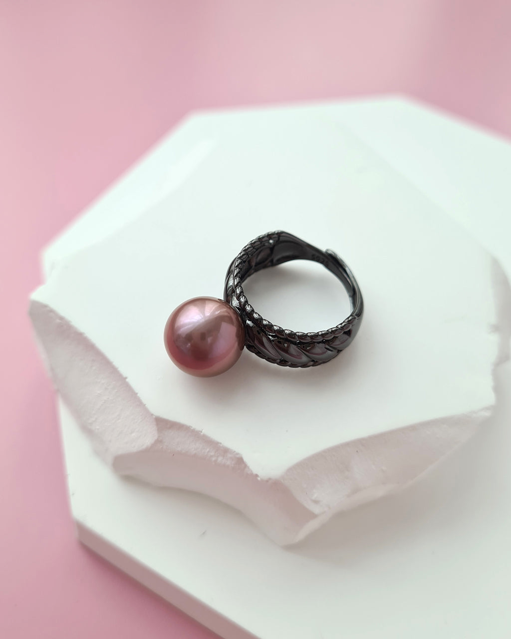 Pink Purple Edison Pearl Black Ring, Modern Pearl Jewelry in Singapore