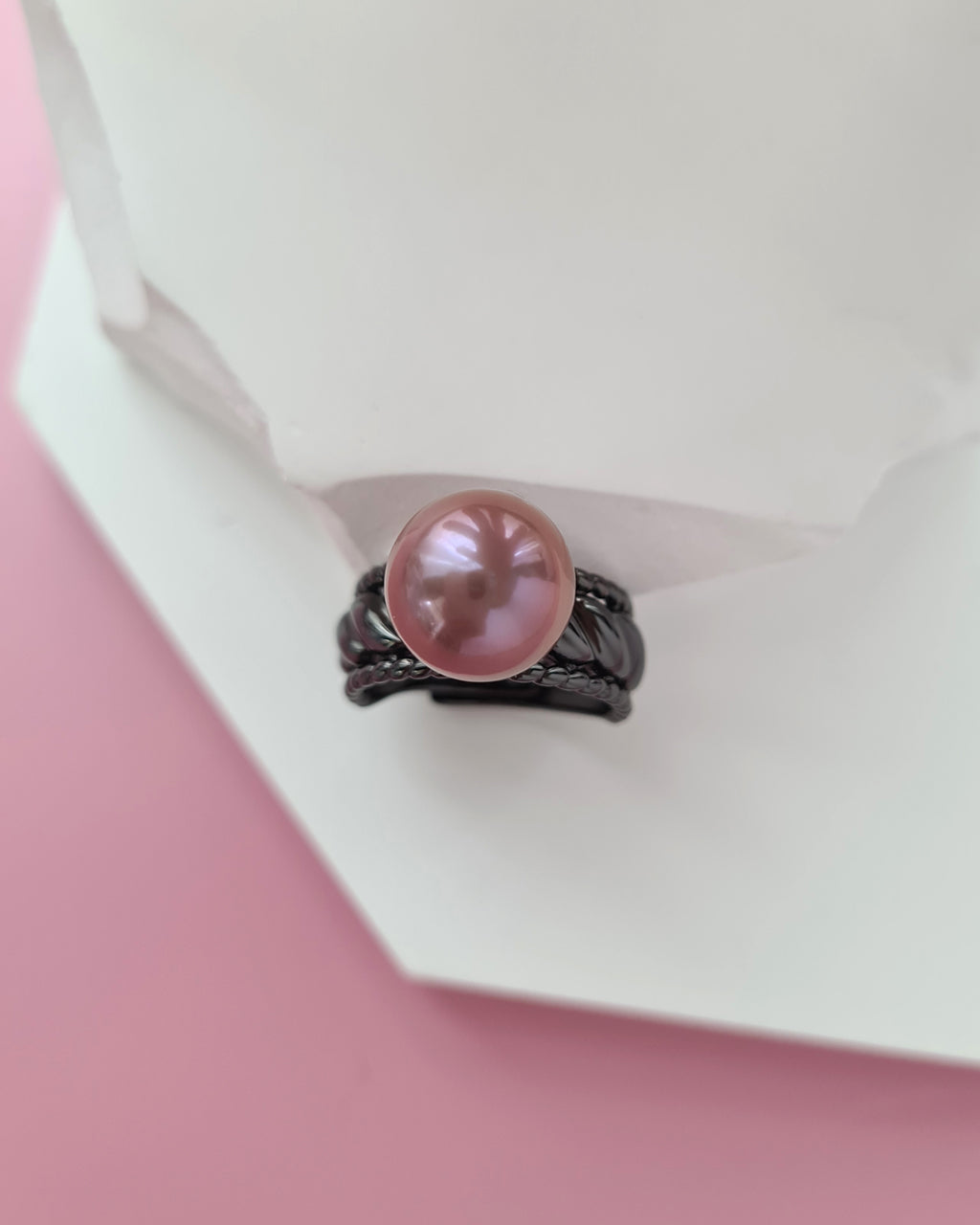 Pink Purple Edison Pearl Black Ring, Modern Pearl Jewelry in Singapore