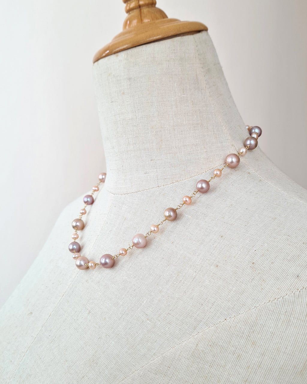 Pink pearl online necklace vintage