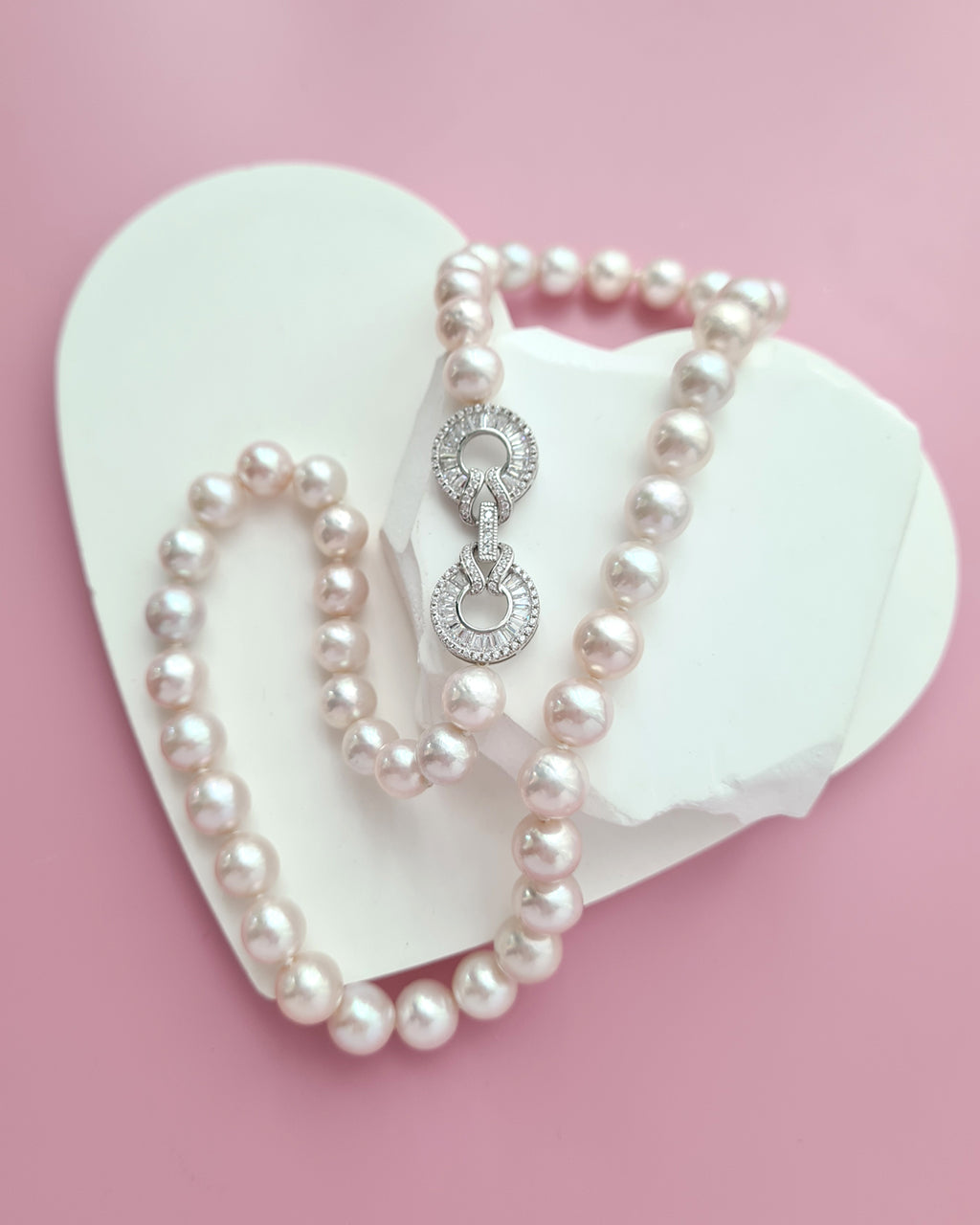 Pinkish White Pearl Strand Necklace - Classic Knotted Pearl Jewelry in Singapore