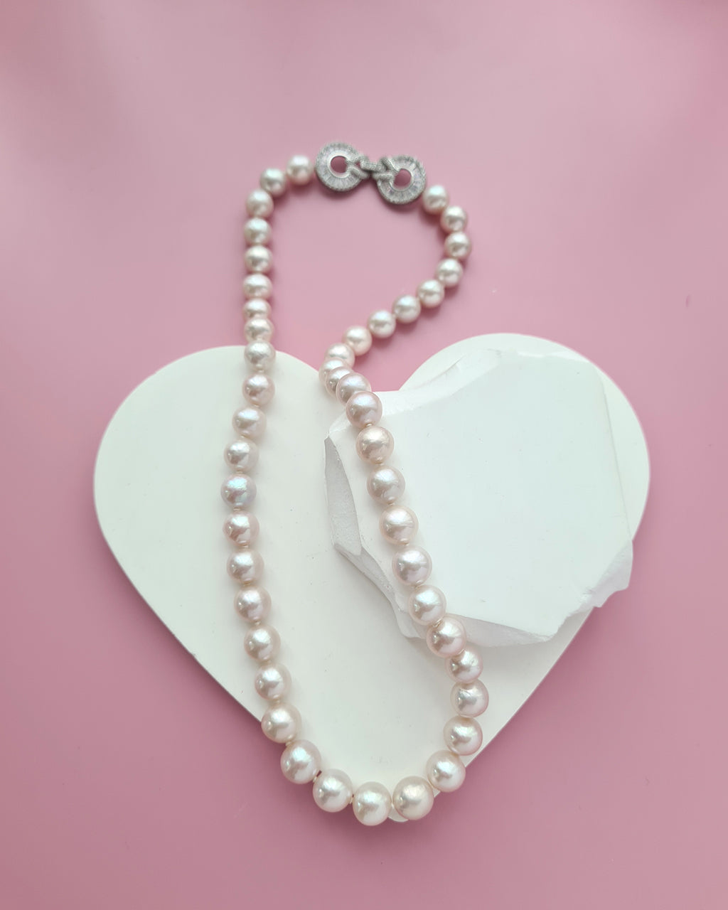 Pinkish White Pearl Strand Necklace - Classic Knotted Pearl Jewelry in Singapore