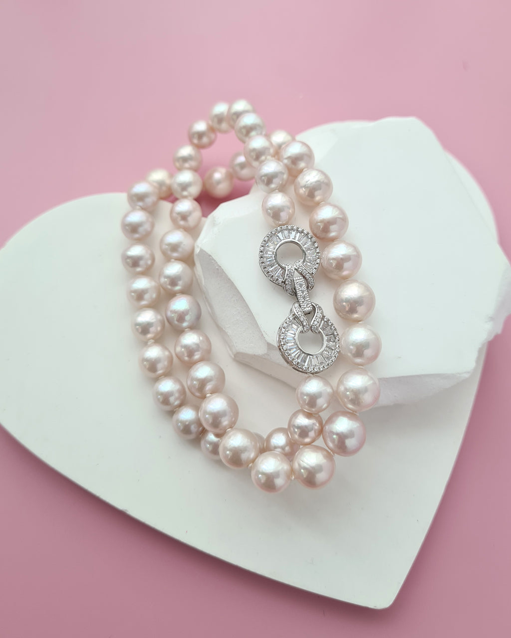 Pinkish White Pearl Strand Necklace - Classic Knotted Pearl Jewelry in Singapore