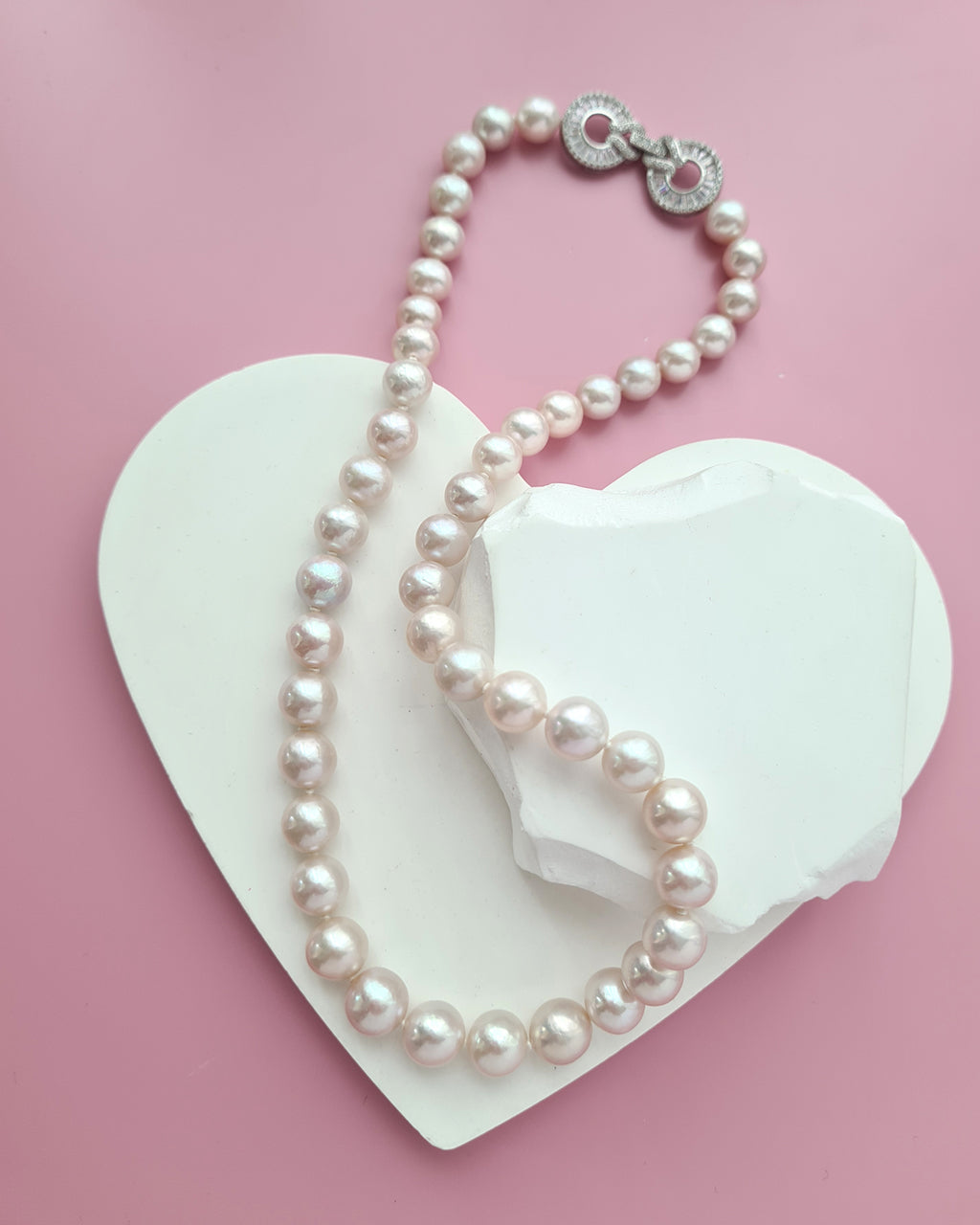 Pinkish White Pearl Strand Necklace - Classic Knotted Pearl Jewelry in Singapore