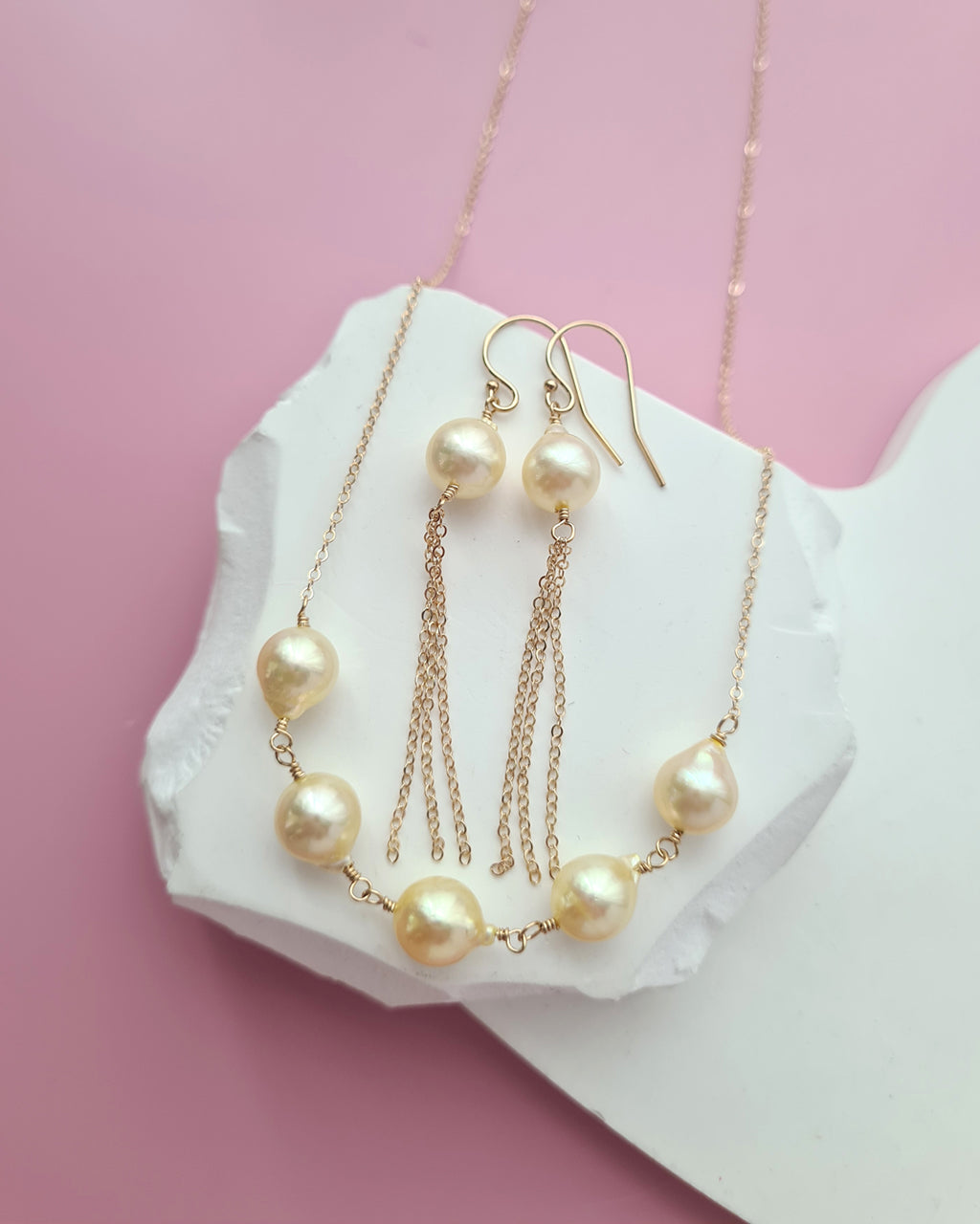 Queen Gold Akoya Pearl Necklace - 5 pearls, 8mm in 14k Gold Filled pearl jewelry in Singapore