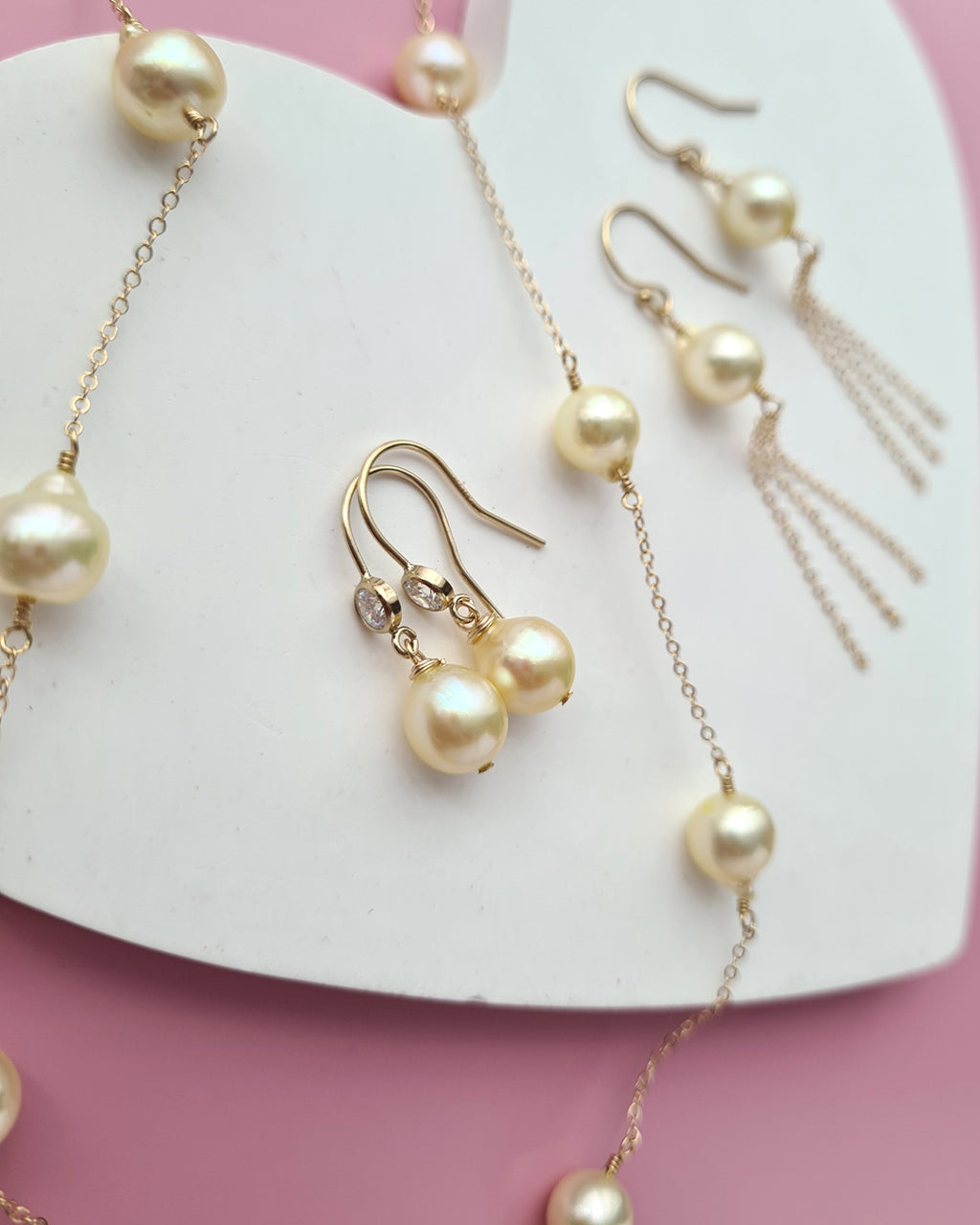 Queen Gold Akoya Pearl Floating Station Necklace - 8mm to 9mm in 14k Gold Filled Pearl Jewelry in Singapore