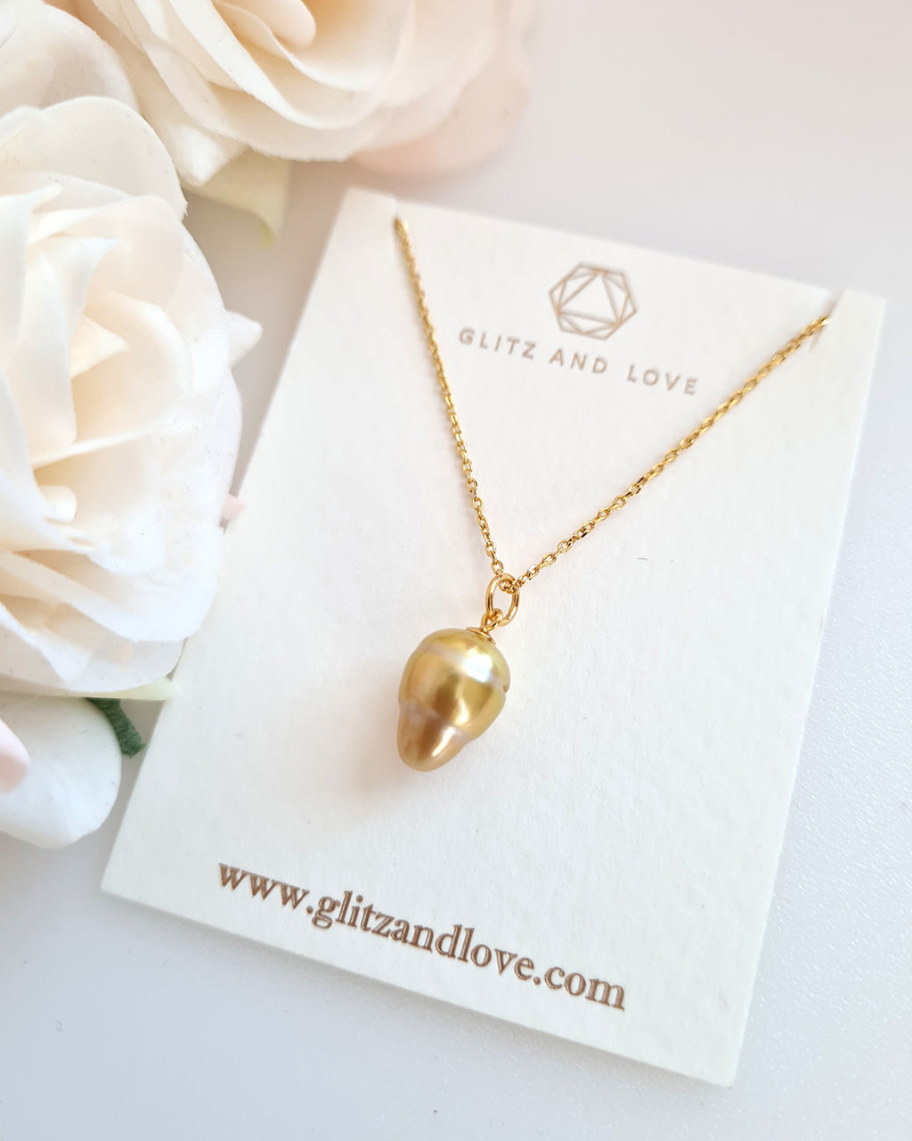 Short Bullet Shape Deep Gold South Sea Baroque Pearl Pendant Necklace |  Modern Pearl Jewelry