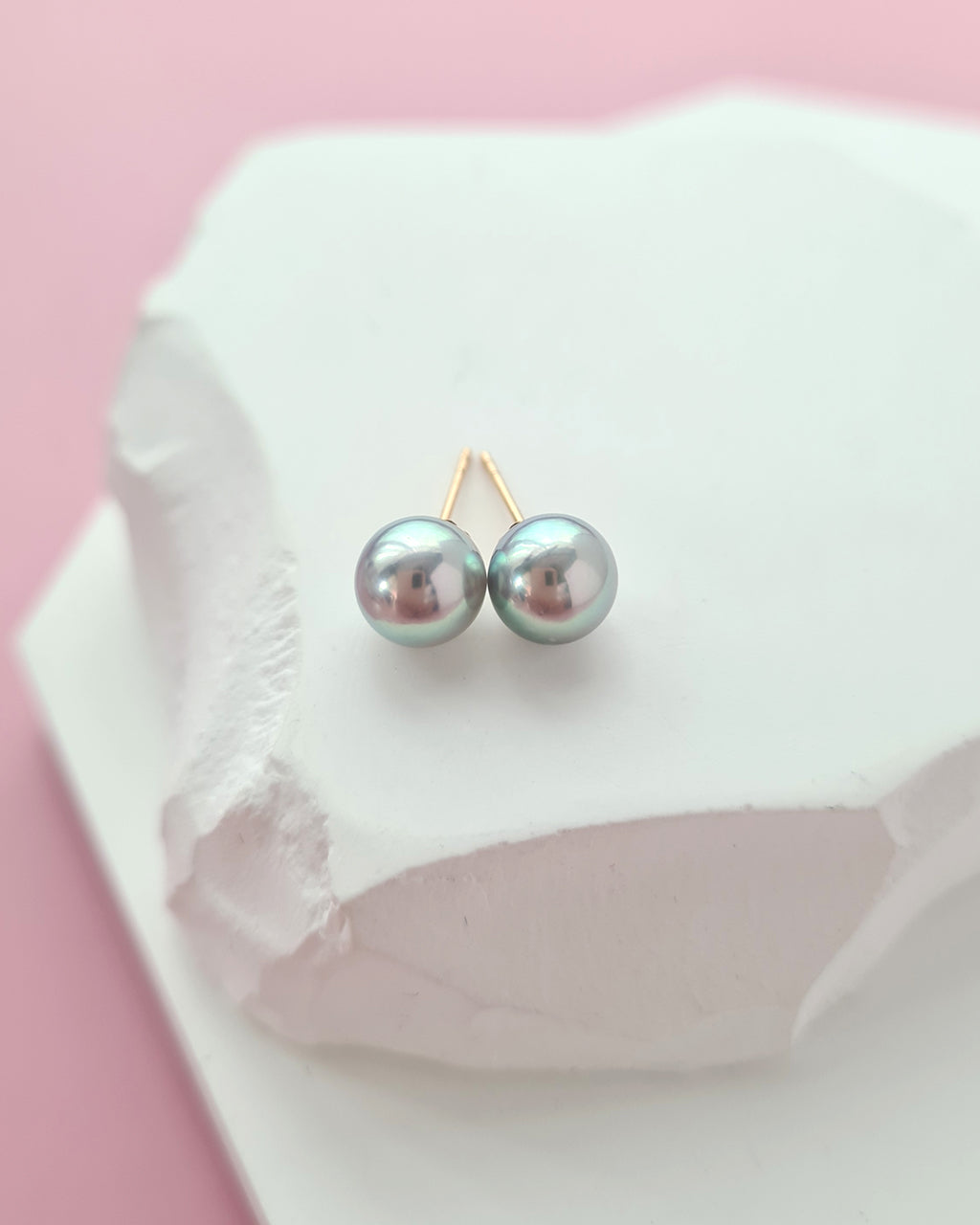 7.1mm Silver Blue Akoya Pearl Stud Earrings | 18K Yellow Gold