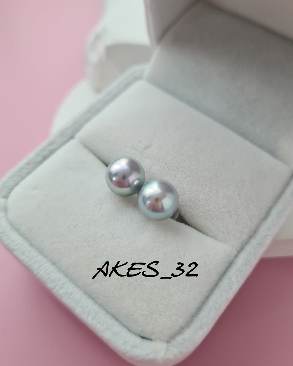 Silver Blue Akoya Pearl Stud Earrings | 18K White Gold | 7mm-8mm