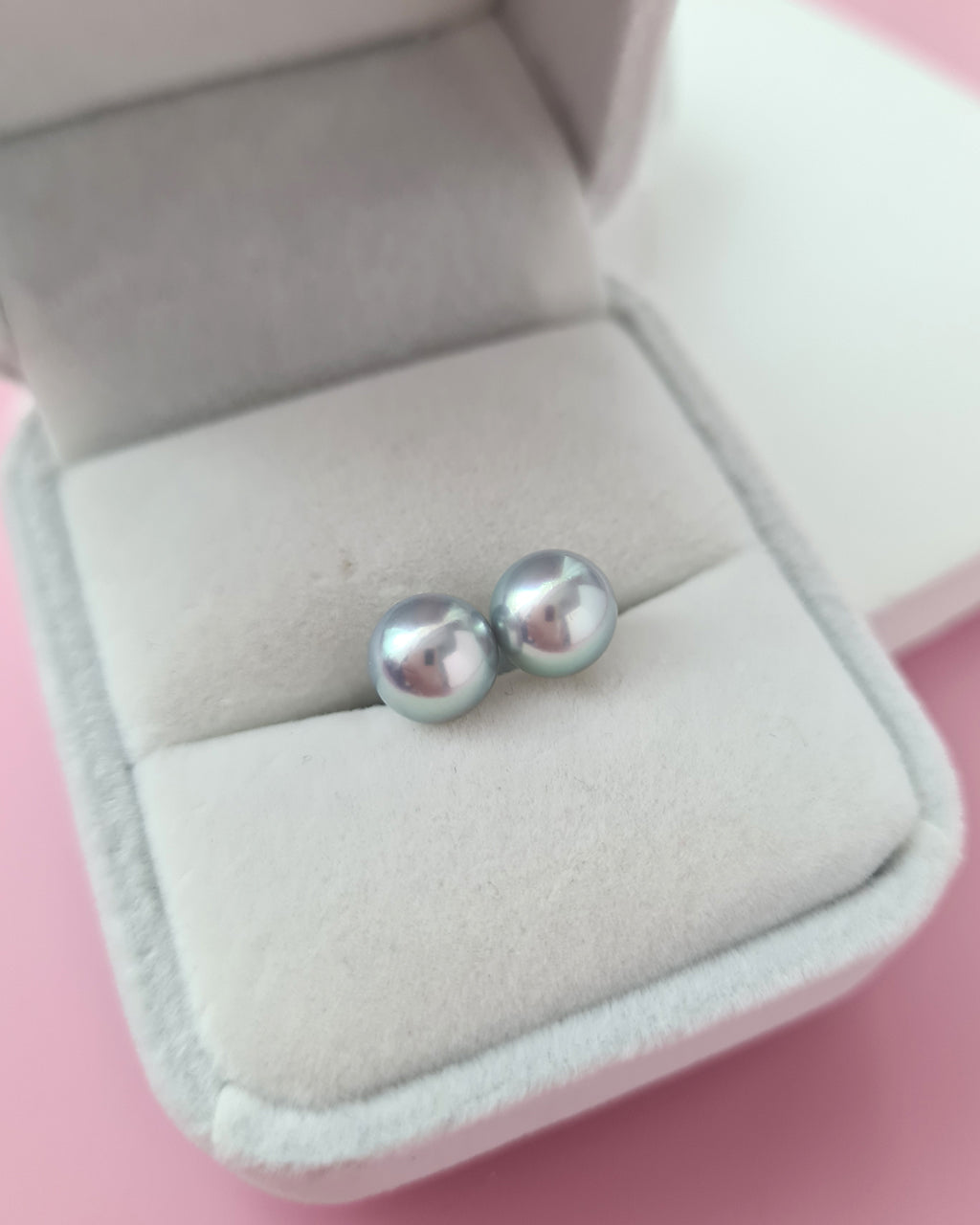 Silver Blue Akoya Pearl Stud Earrings | 18K White Gold | 7.5mm-8mm