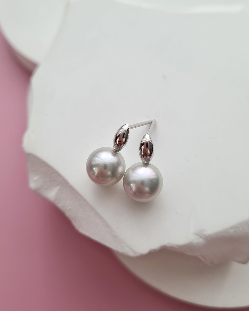 Silver Blue Akoya Pearl 18K White Gold Drop Earrings - 8mm to 8.5mm