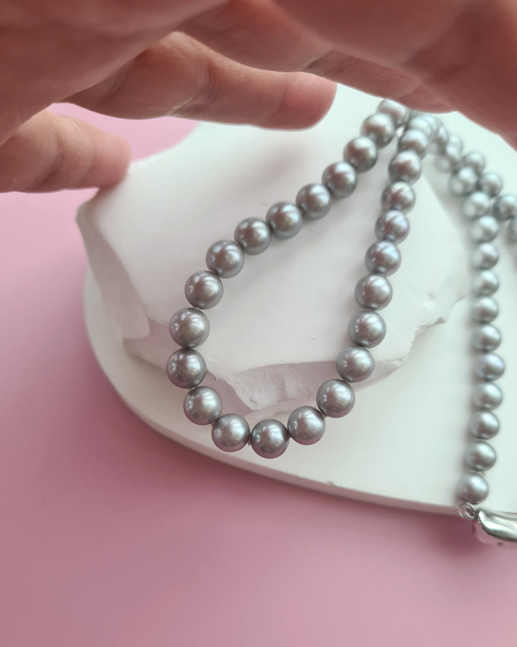 Silver Grey Blue Akoya Pearl Necklace - 6.5mm-7.3mm