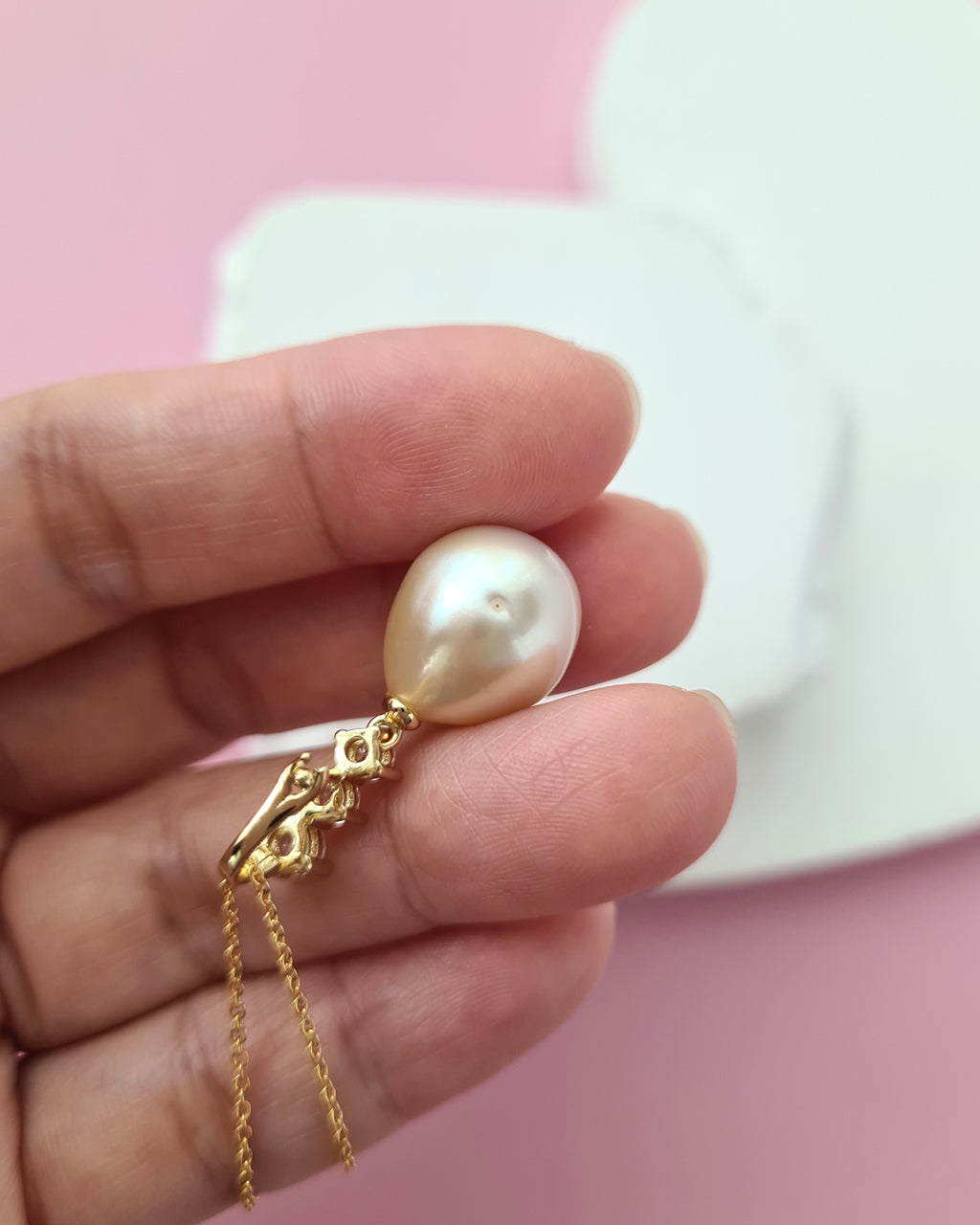Gold South Sea Pearl Pendant Necklace, Quiet Luxury Pearl Jewelry in Singapore