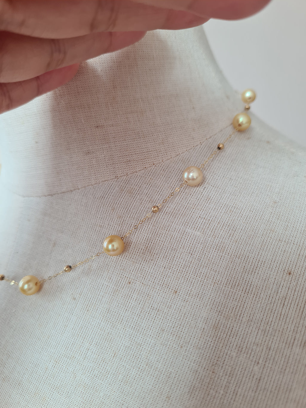 South Sea Pearl Floating Station Necklace - 18k Gold Pearl Jewelry in Singapore