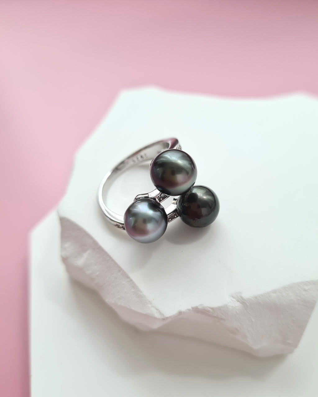 Tahitian Pearl Trio Ring, Modern Pearl Jewelry, Unisex
