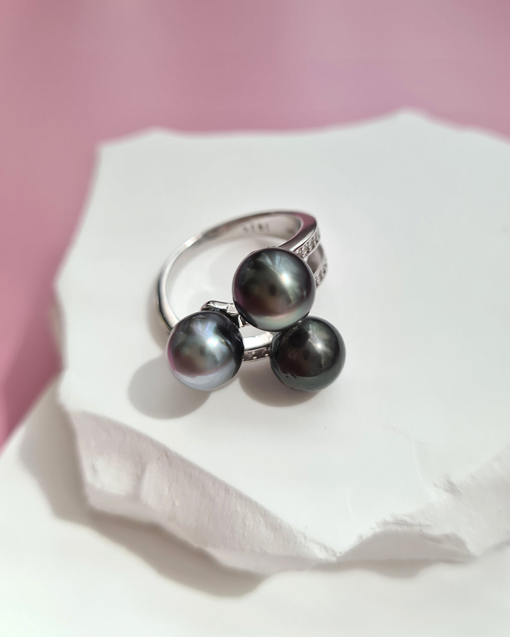 Tahitian Pearl Trio Ring, Modern Pearl Jewelry, Unisex