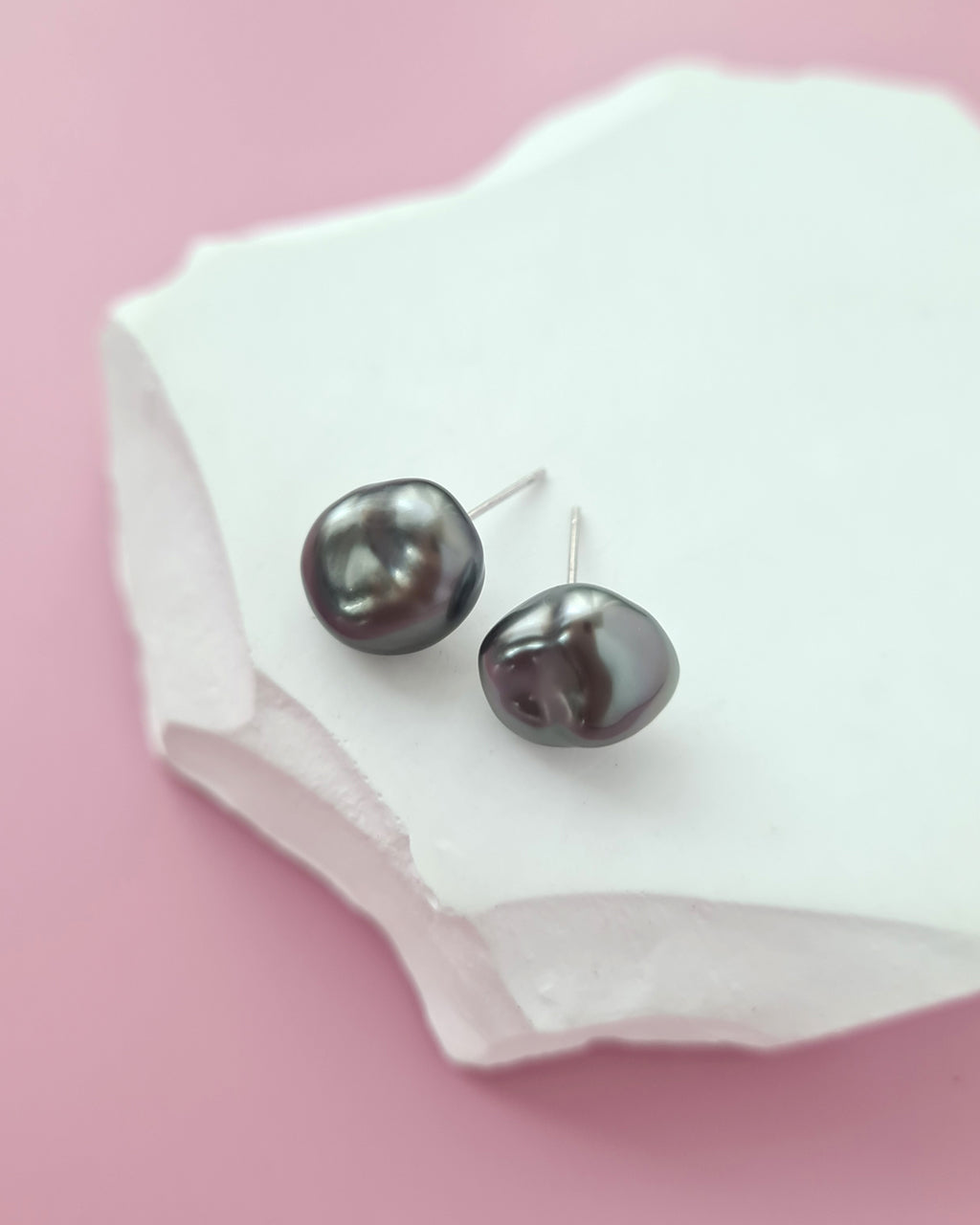 Dark Platinum Grey Tahitian Keshi Pearl Stud Earrings - 18k White Gold Pearl Jewelry Singapore