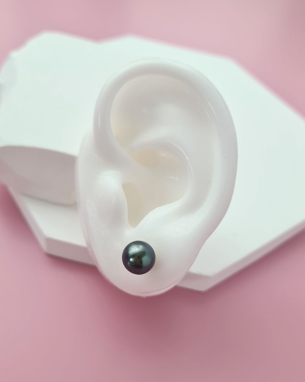 Tahitian Pearl 18K Gold Stud Earrings - 8mm+