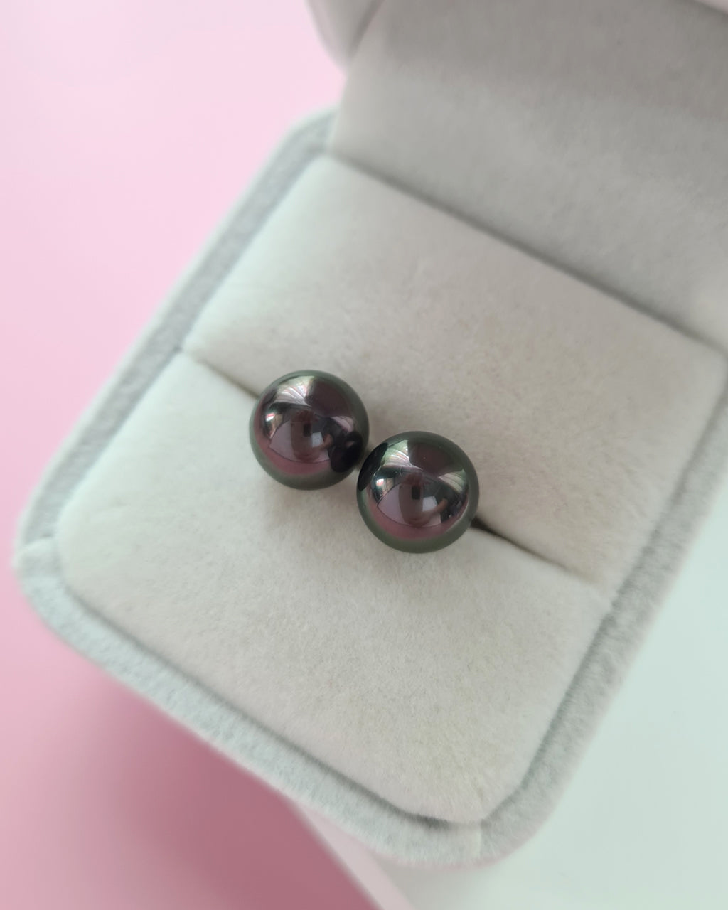 Tahitian Pearl 18K Gold Stud Earrings - 9.8mm+