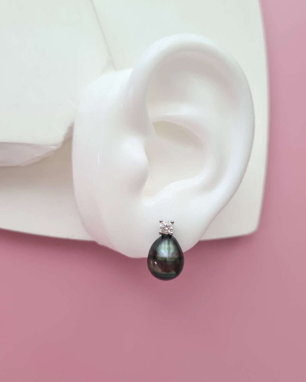 Tahitian Pearl Earrings - Classic Pearl Jewelry in Singapore