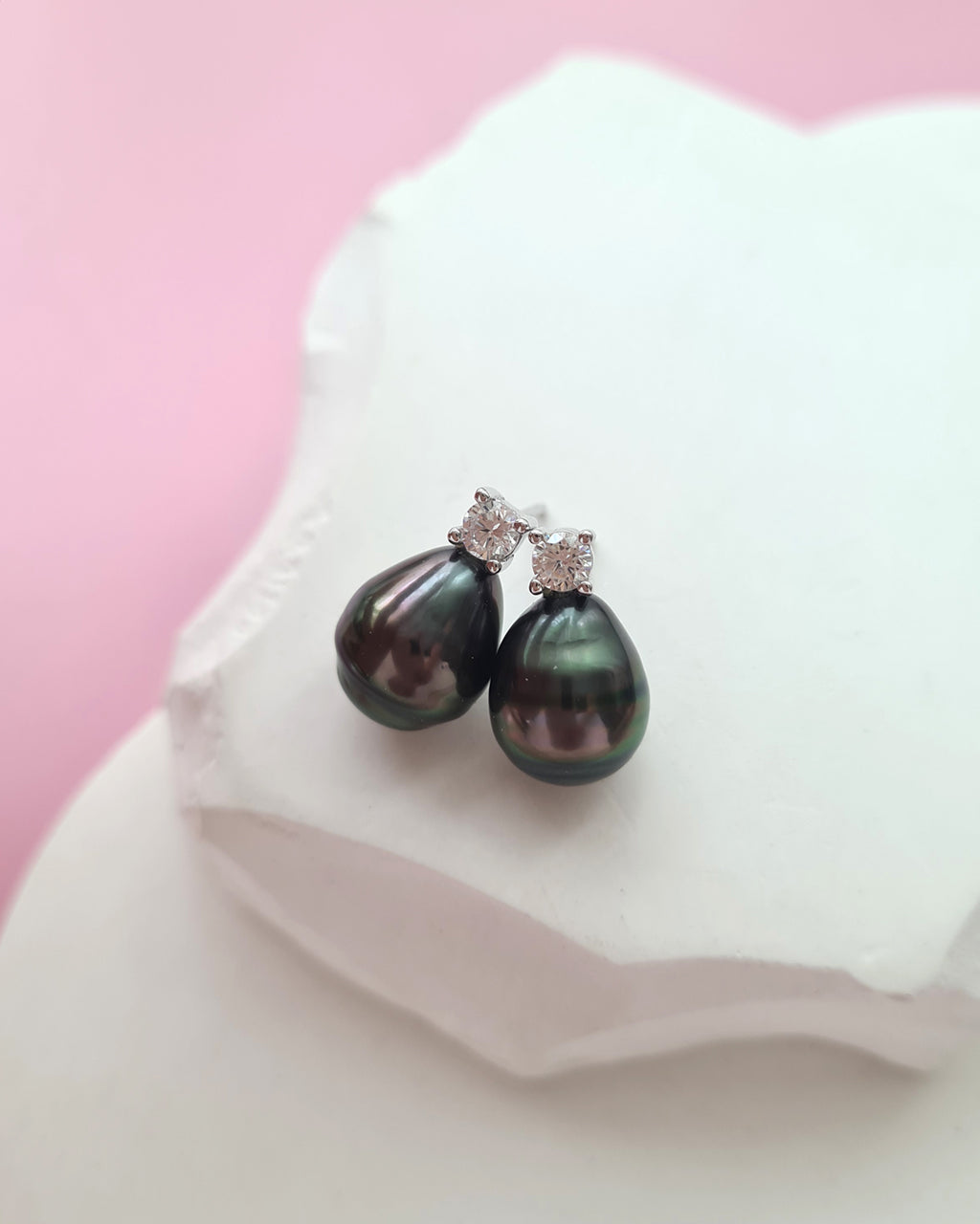 Tahitian Pearl Earrings - Classic Pearl Jewelry in Singapore