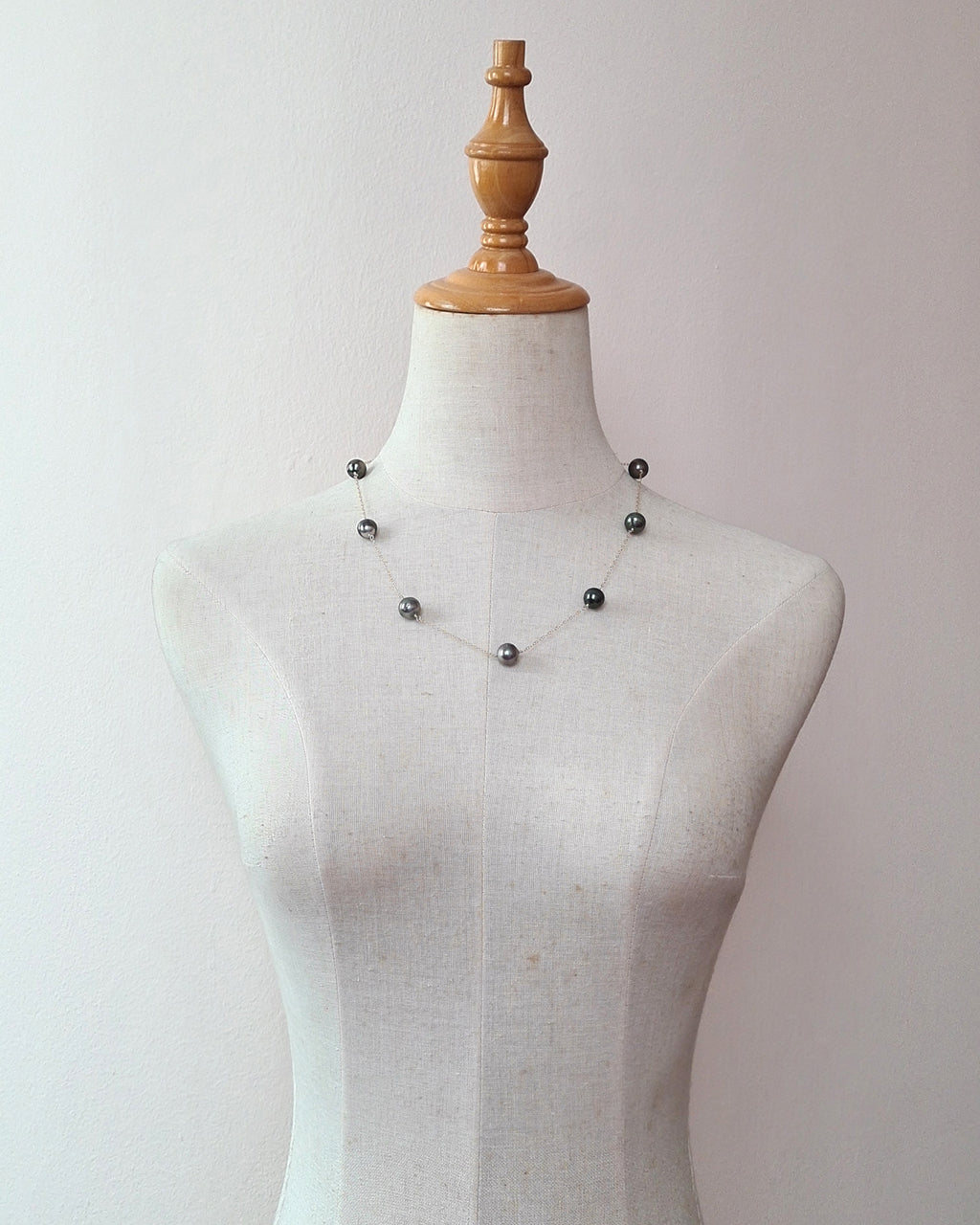 Tahitian Pearl Floating Pearl Necklace, Handmade Pearl Jewelry in Singapore