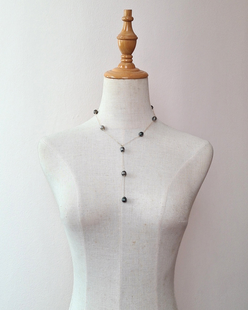 Tahitian Pearl Floating Station Necklace