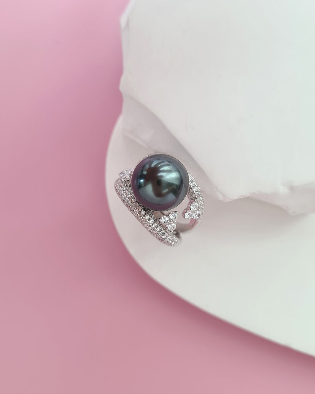Tahitian Pearl Ring 12mm, modern Pearl Jewelry in Singapore