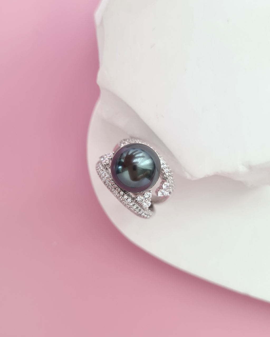 Tahitian Pearl Ring 12mm, modern Pearl Jewelry in Singapore