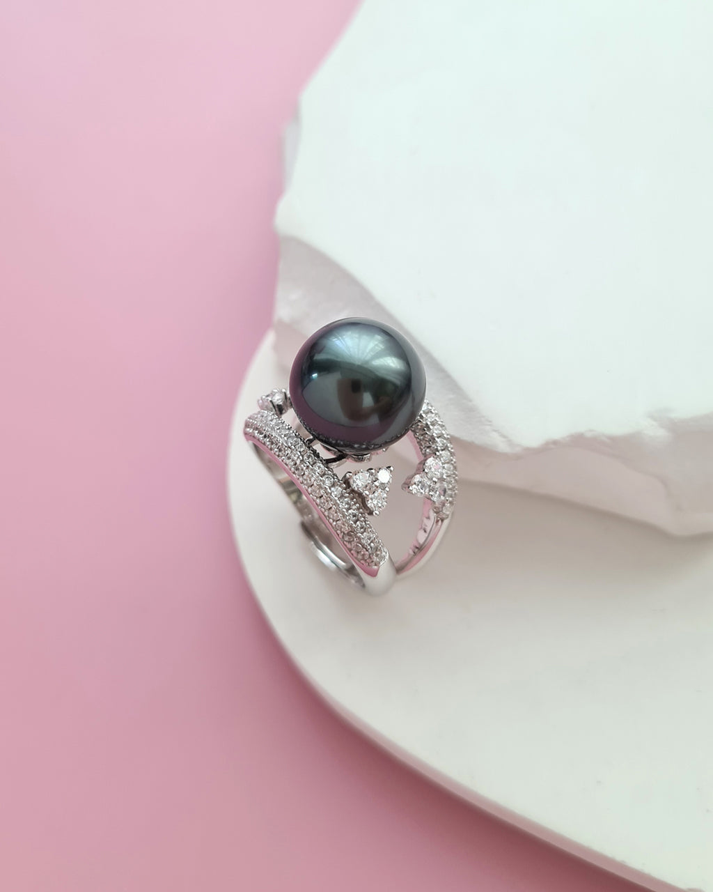 Tahitian Pearl Ring 12mm, modern Pearl Jewelry in Singapore
