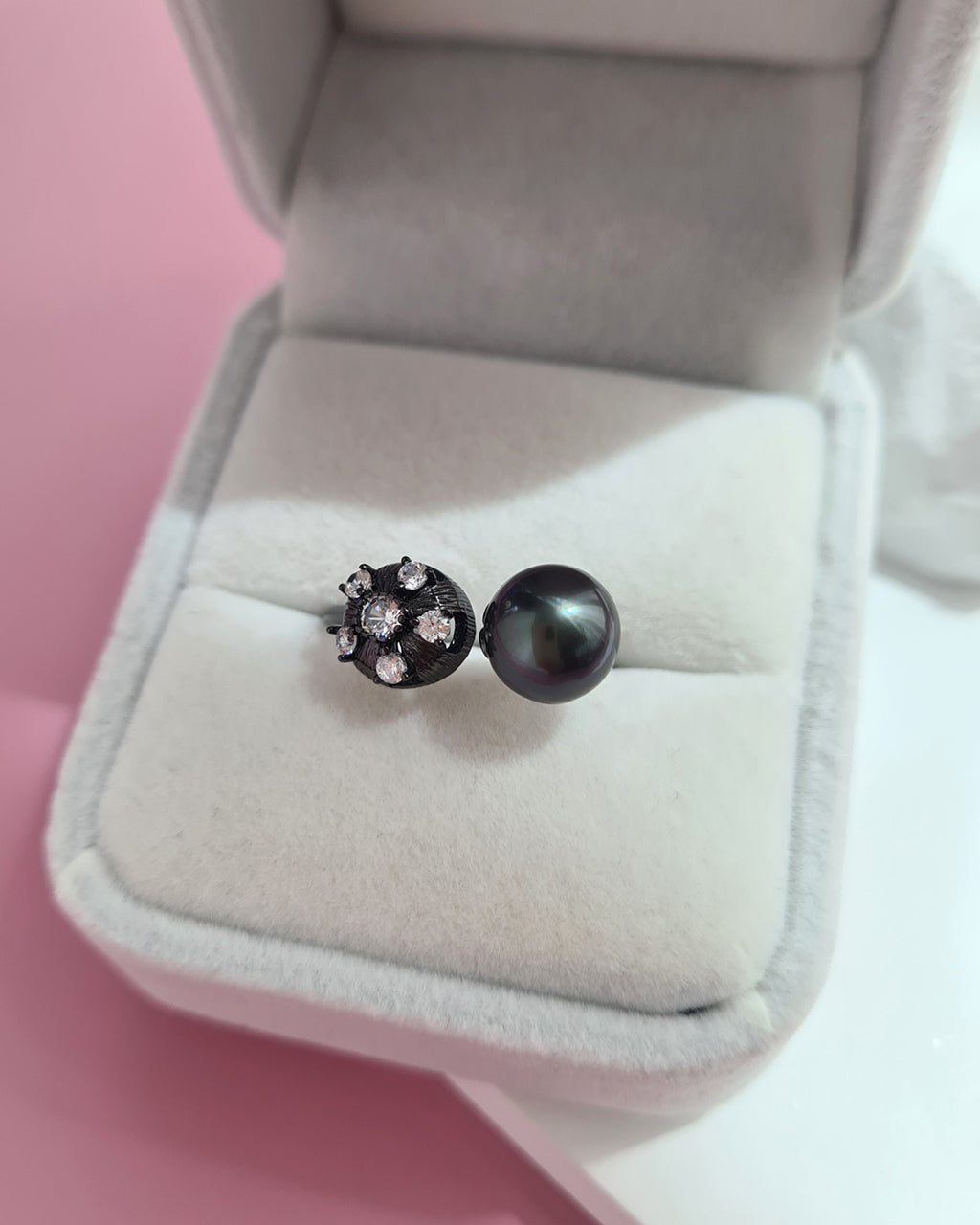 Tahitian Pearl Open Ring in Black, Contemporary Pearl Jewelry