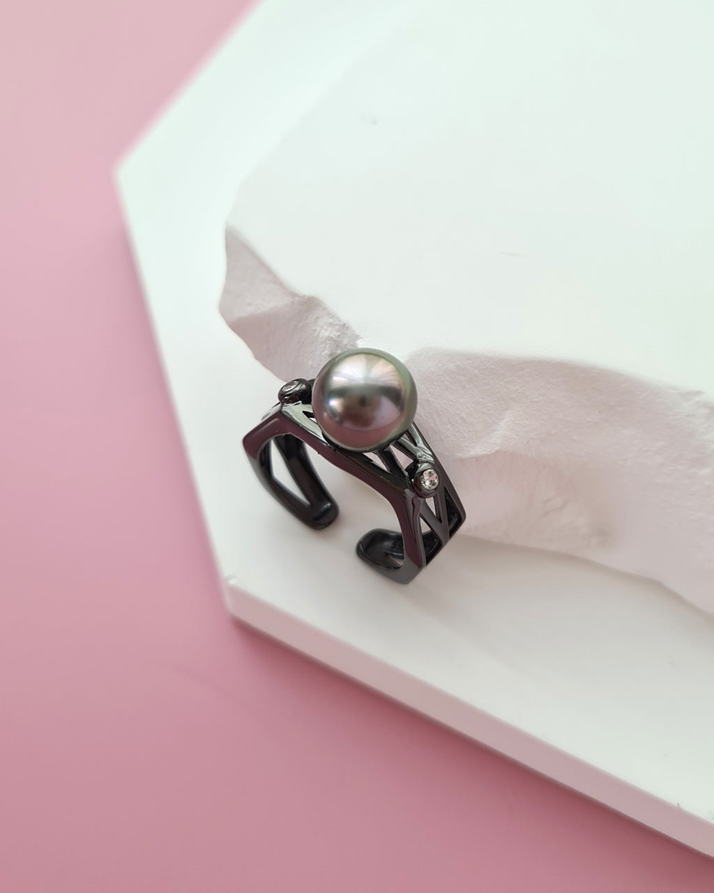 Tahitian Pearl Ring - Geometric Pearl Jewelry Quiet Luxury
