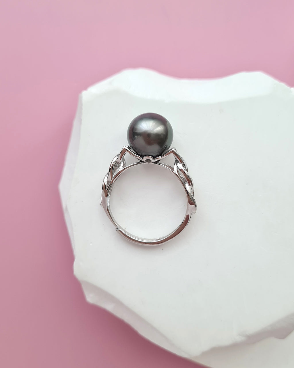 Tahitian Pearl Ring, Modern Pearl Jewelry in Singapore
