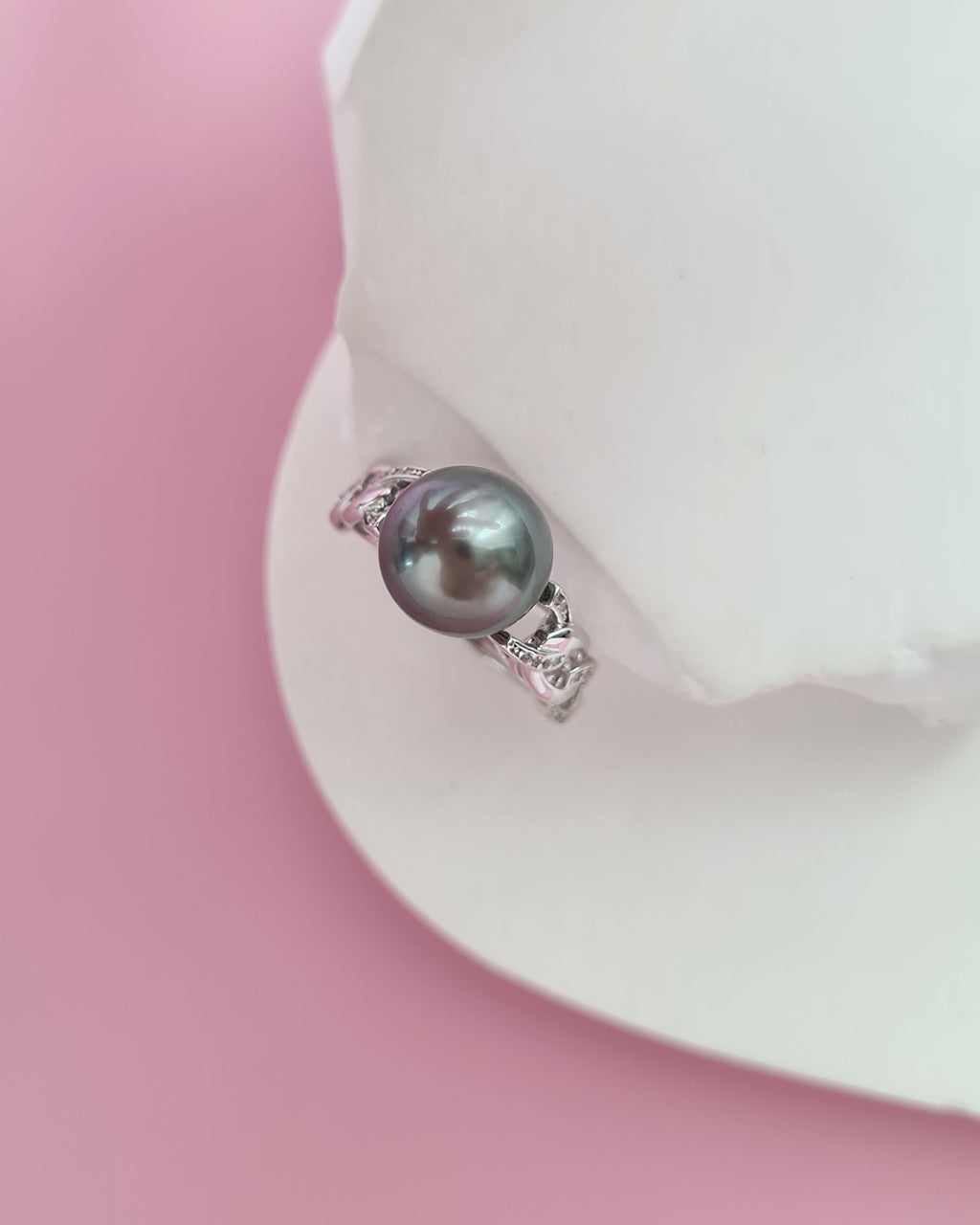 Tahitian Pearl Ring, Modern Pearl Jewelry in Singapore