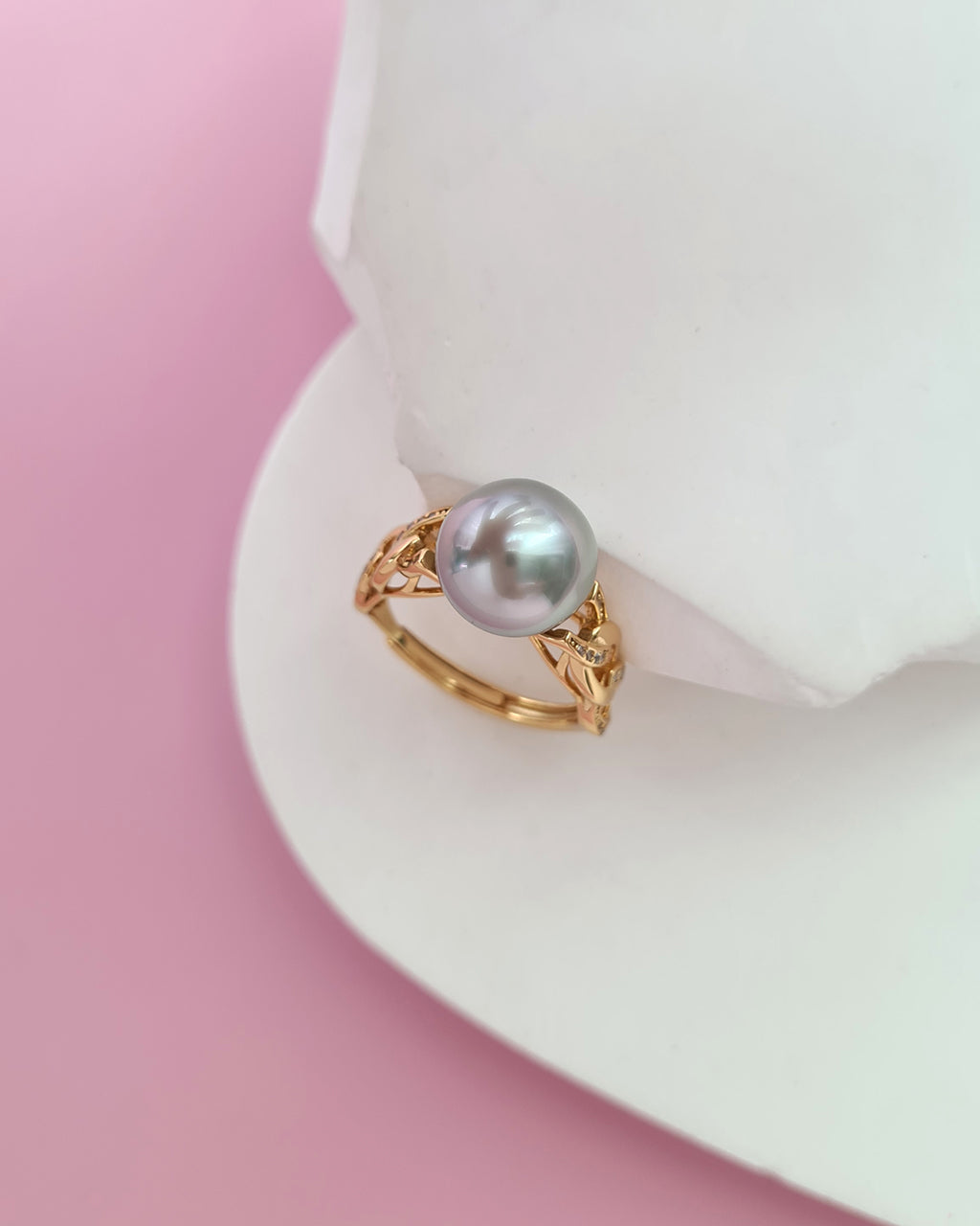 Platinum Grey Tahitian Pearl Ring - Modern Pearl Jewelry in Singapore