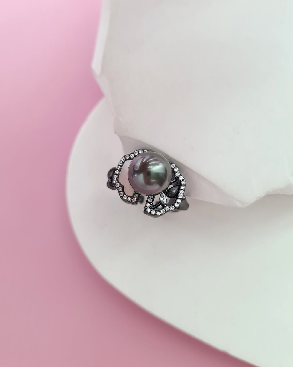 Tahitian Pearl Ring - Art Deco Ring in Black