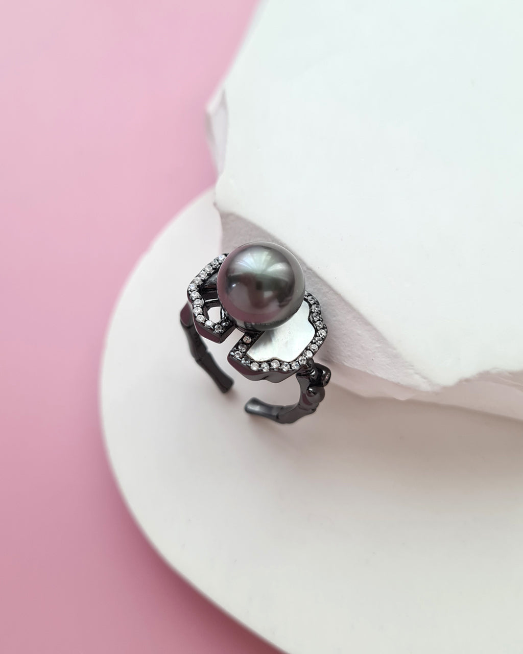 Tahitian Pearl Ring - Art Deco Ring in Black
