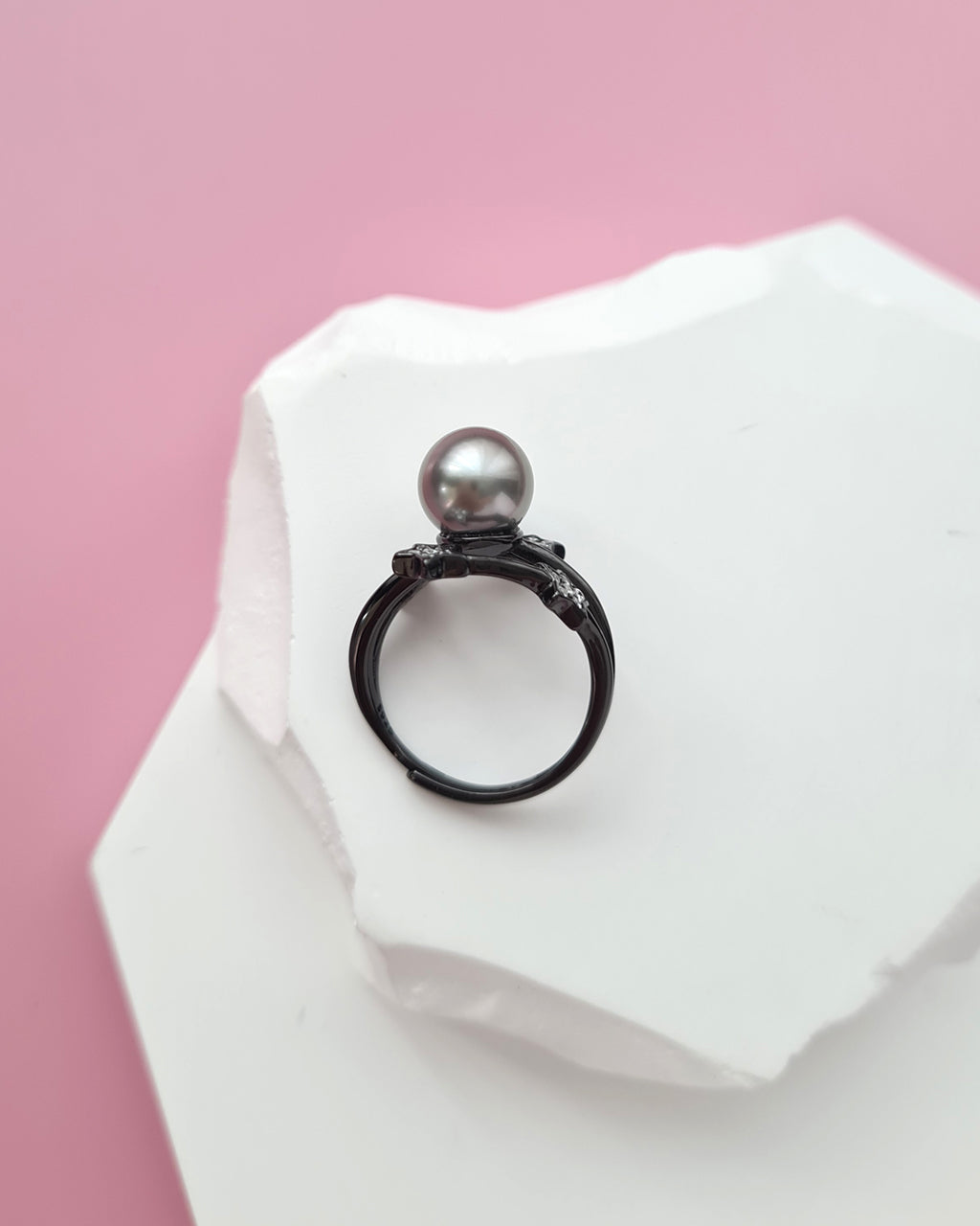 Tahitian Pearl Ring in Black - Shooting Stars