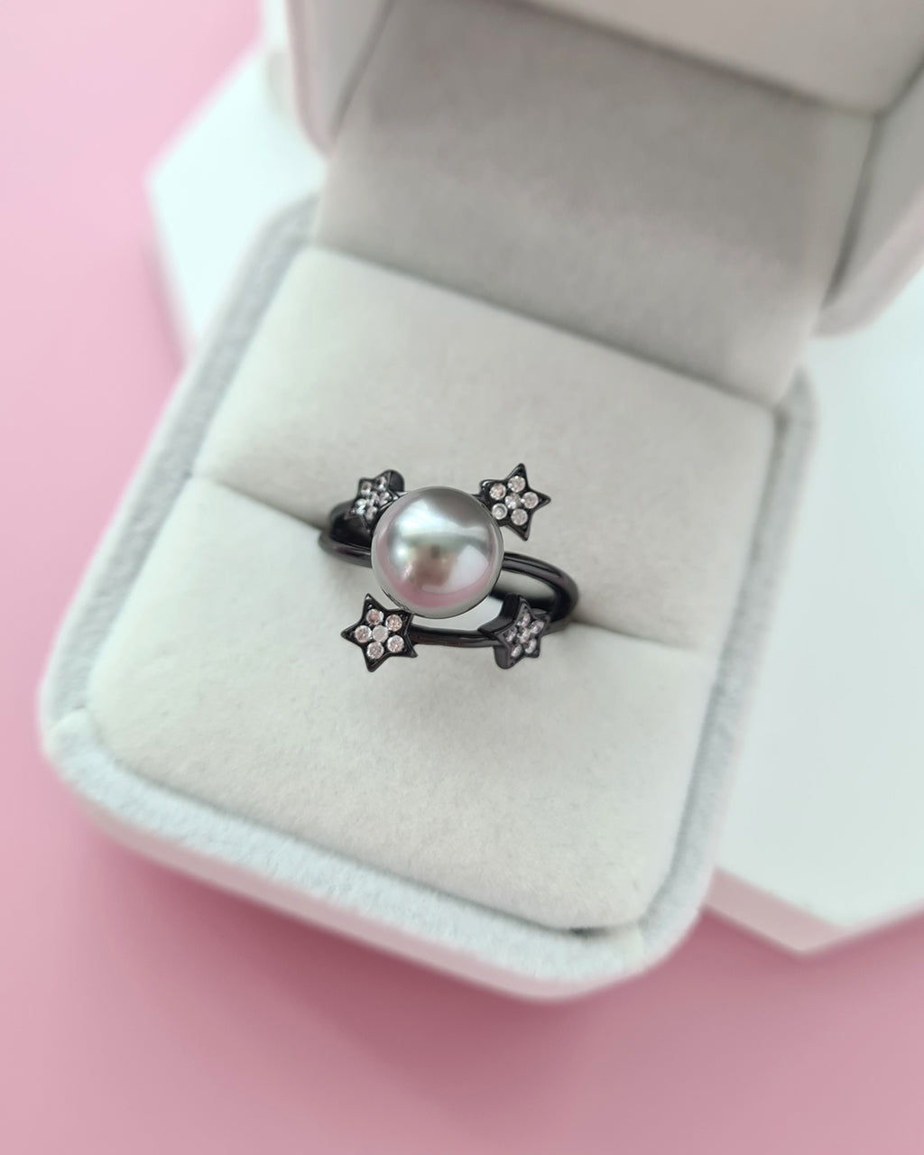 Tahitian Pearl Ring in Black - Shooting Stars