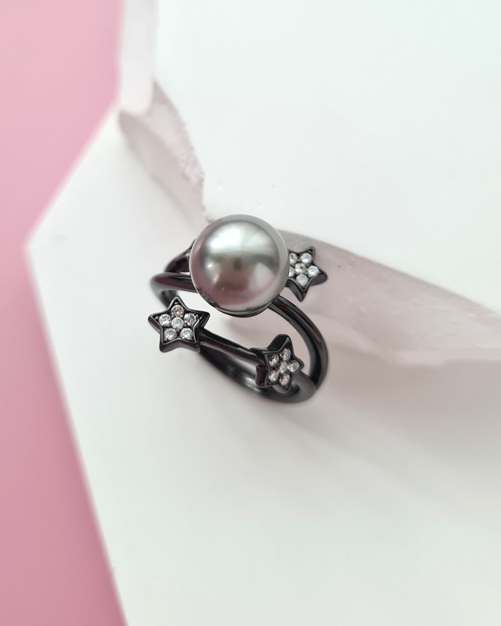 Tahitian Pearl Ring in Black - Shooting Stars