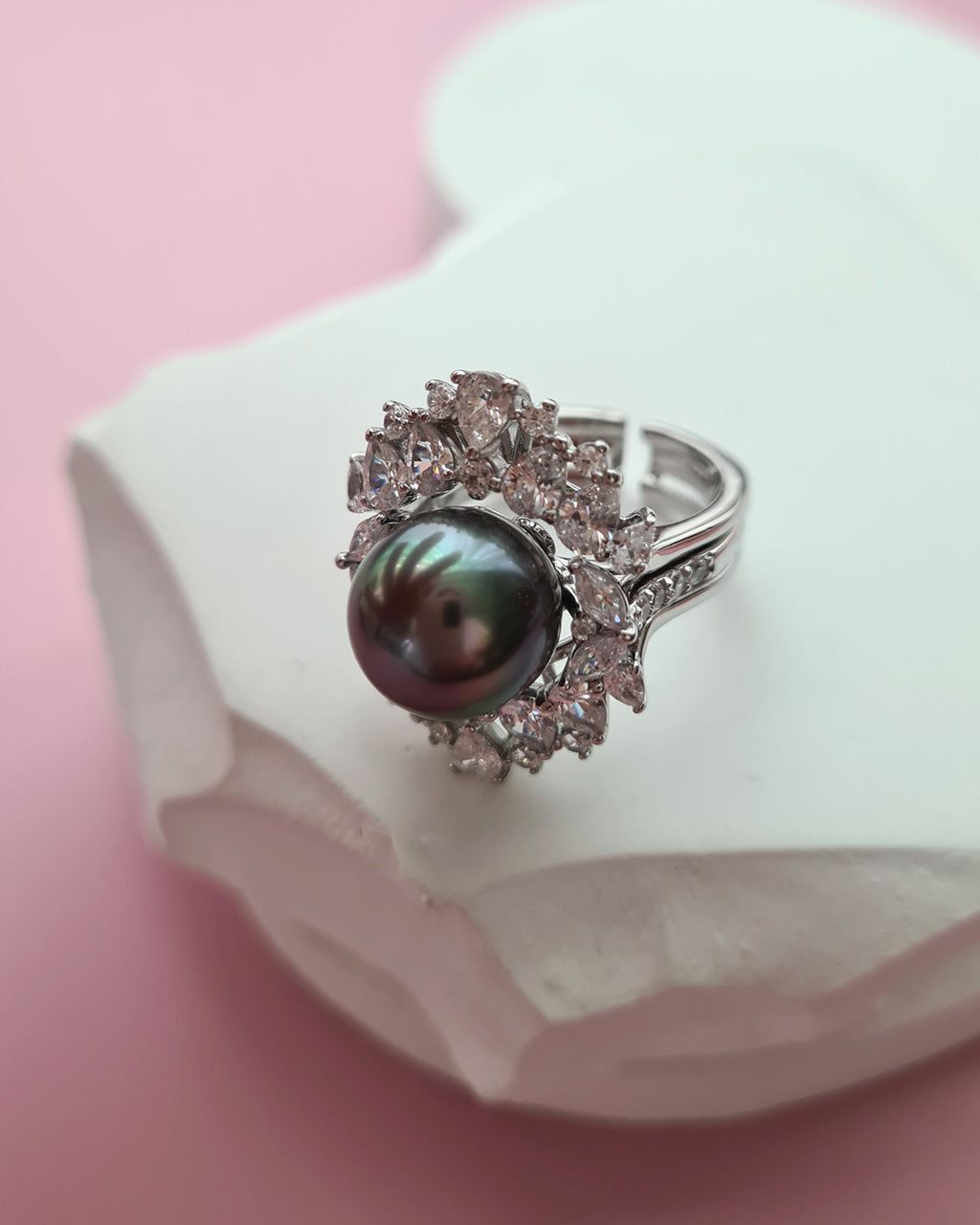 10.7mm Tahitian Pearl Ring - Royal Two Ways with Ring Jacket