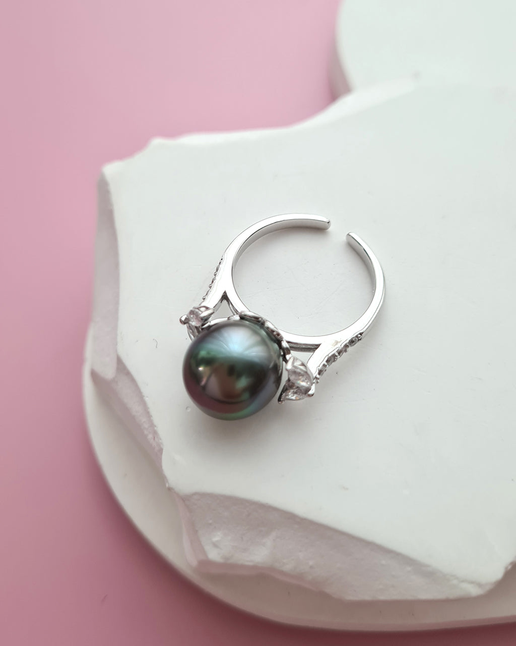 10.7mm Tahitian Pearl Ring - Royal Two Ways with Ring Jacket