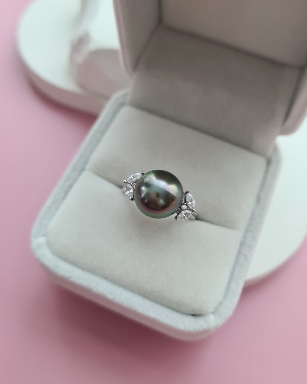 10.7mm Tahitian Pearl Ring - Royal Two Ways with Ring Jacket