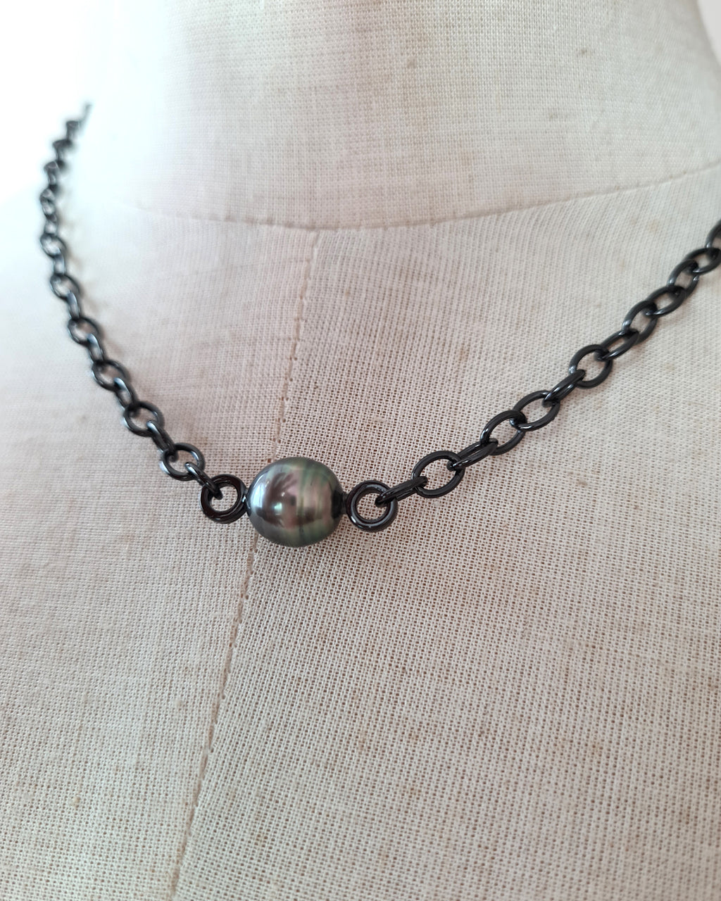 Tahitian Pearl Thick Chain Necklace - Black Pearl Jewelry in Singapore