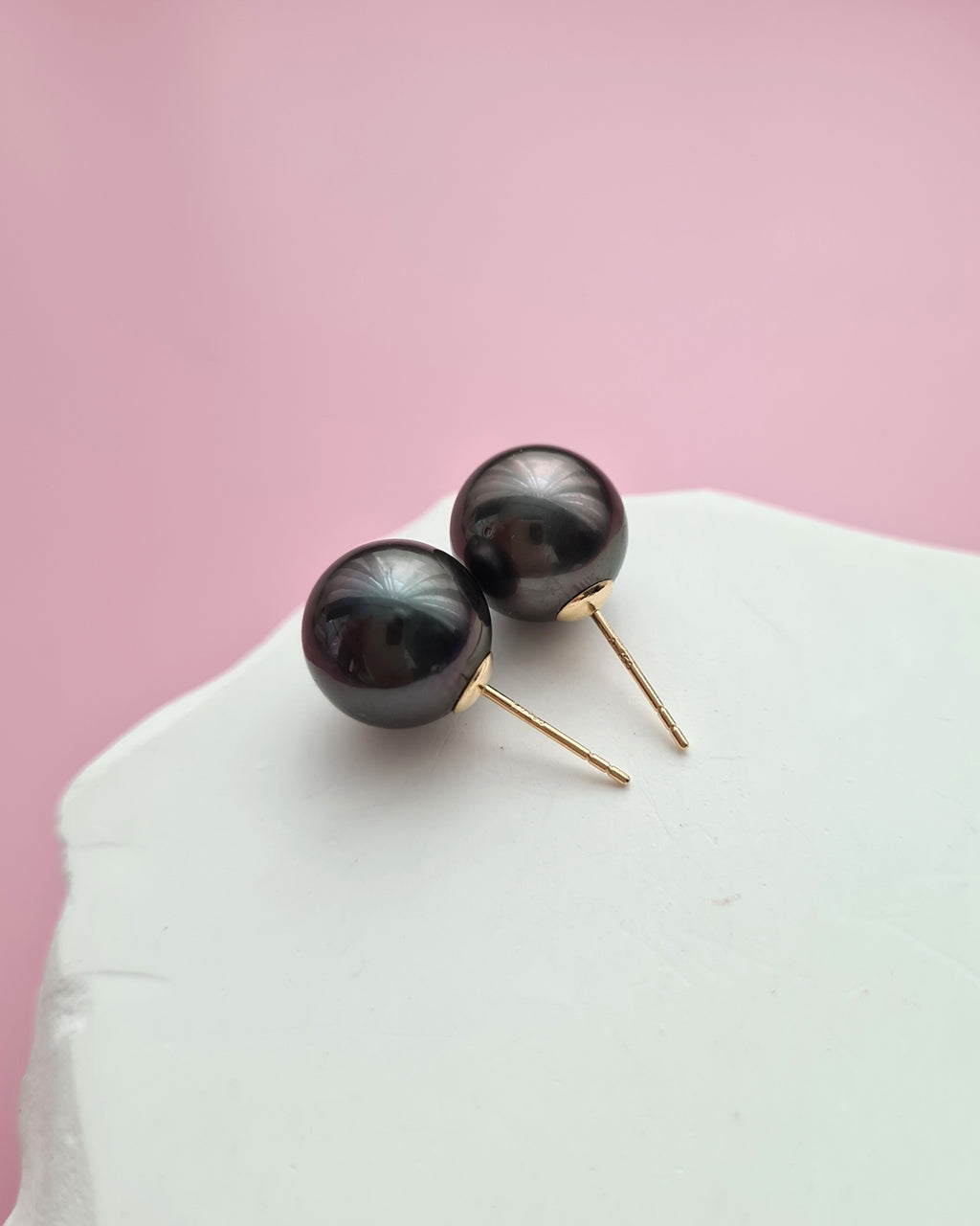 Tahitian Pearl 18K Gold Stud Earrings - 11mm Dark Green Black Pearl Jewelry in Singapore